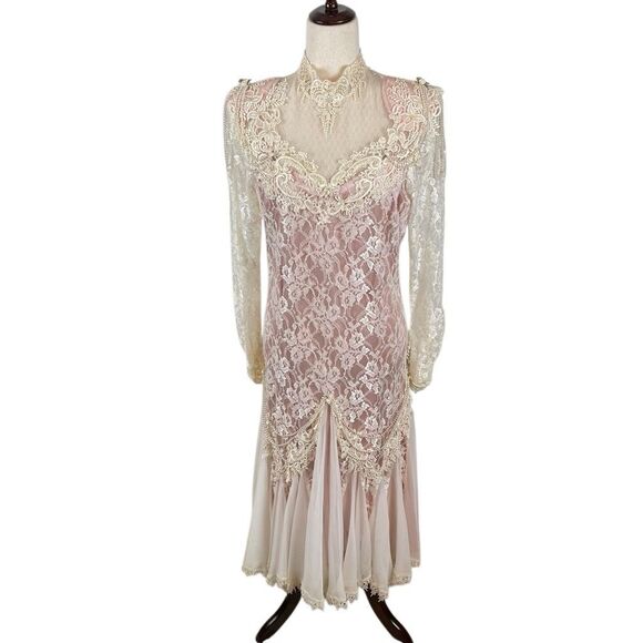 Vintage Dresses & Skirts - SOLD DO NOT PURCHASE Vintage 1980s French Lace Ca 2 piece Dress Women’s 6* Pink
